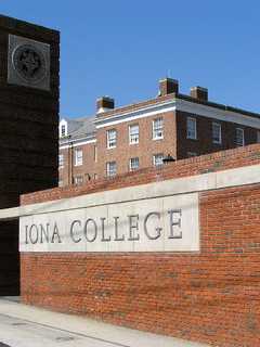 Students At New Rochelle's Iona College Participate In Global Service