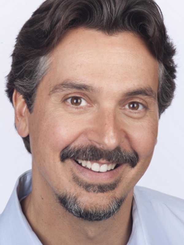Darien Actor Injured In Bar Assault Sues