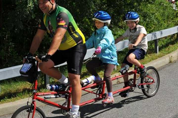 There is still time to sign up for the Golden Apple Bicycle Tour, which starts in Somers.