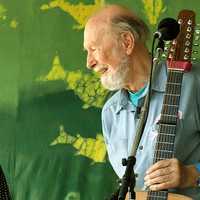 <p>Pete Seeger</p>