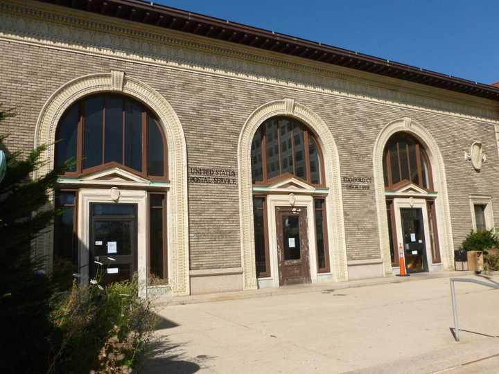 The post office at 421 Atlantic St. in Stamford closed its doors for good on Friday.