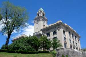 COVID-19: Yonkers To Mandate Employees, School Workers Get Vaccinated