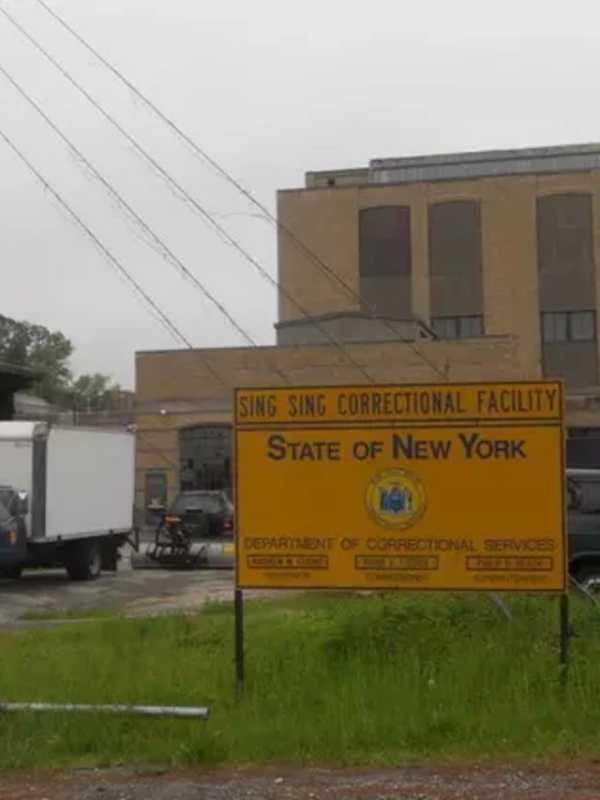 Female Prison Guard Pleads Guilty To Sleeping With Inmate At Sing Sing