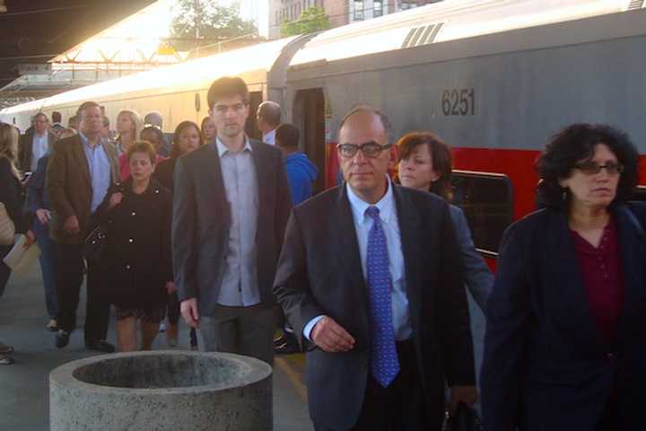 Metro-North New Haven Line Limited Service Continues Friday