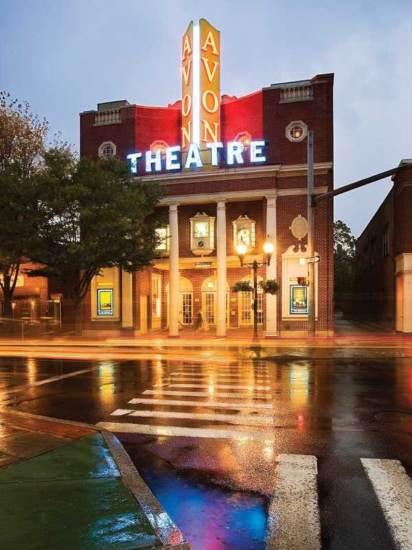 Stamford's Avon Theatre Presents 'Food Chains' Documentary