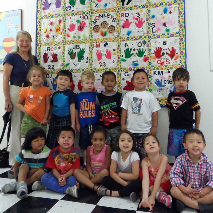 Students at the ANDRUS Early Learning Center in Tuckahoe recently completed an 18-tile quilt as part of an early development arts class. 