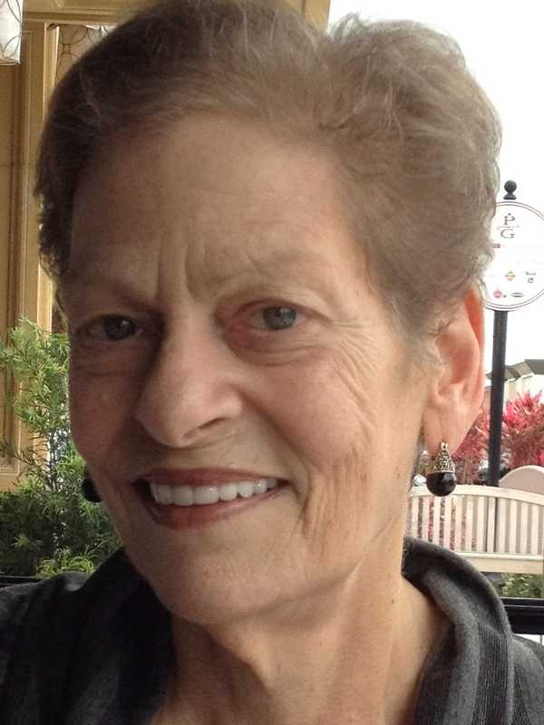 Laurie Smith Davidson, 65, Former Eastchester Resident