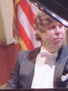 Scarsdale Recital Features Violinist Klinger, Pianist Robbins