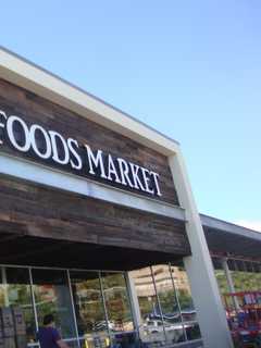 Whole Foods Market Recalls Curry Chicken Salad Over Possible Listeria