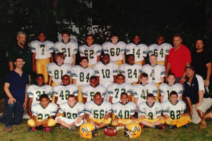 Norwalk Packers 4th-Graders Smash Ansonia In Playoffs