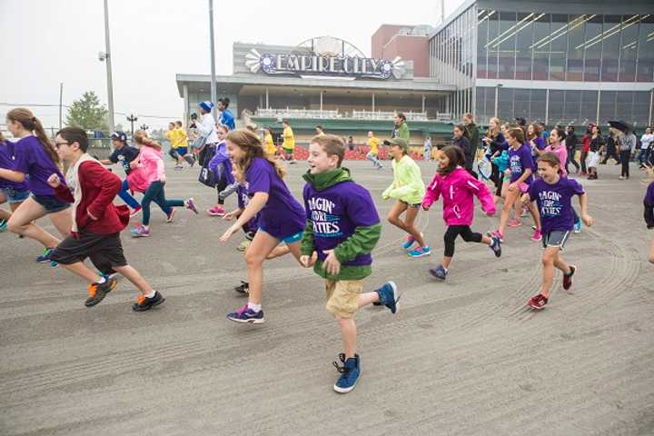 The Juvenile Diabetes Research Foundation&#x27;s annual Walk to Cure Diabetes took place at Yonkers Raceway on Oct. 6.