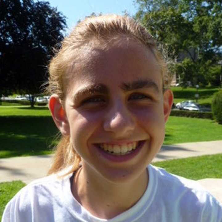 Bronxville runner Mary Cain announced on Friday that she is going pro.