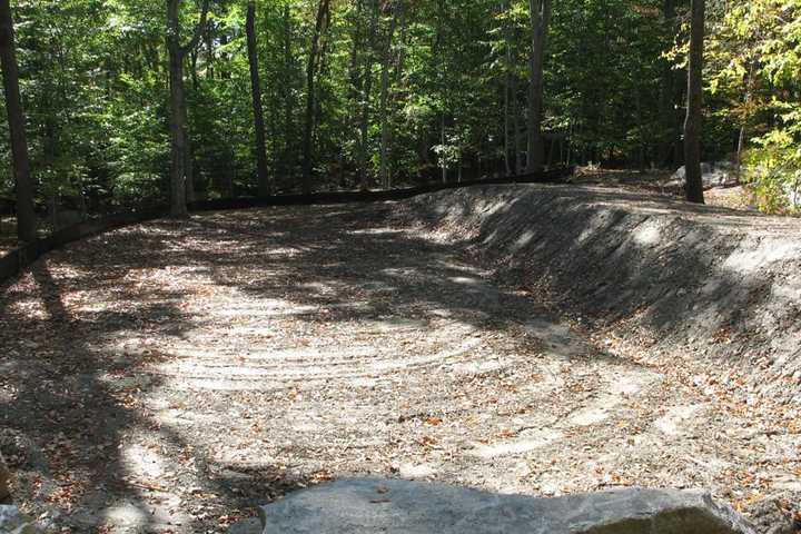 2 Unique Parcels In Briarcliff Manor Await Homebuyers