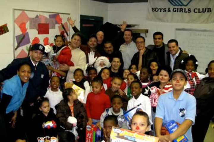 Pound Ridge 'Santa' Helps Collect Toys For City Children