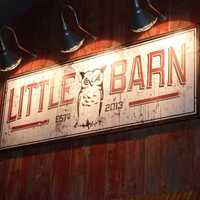 <p>The Little Barn in Westport is a vintage-themed American pub.</p>