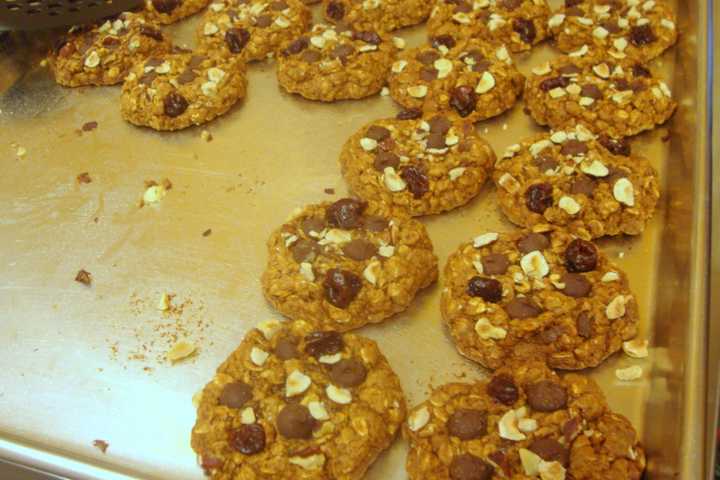 Bake Cookies For Beekman Library's Holiday Sale In Hopewell Junction