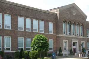Voter Guide: Race For First Selectman Is At Top Of The Ballot In Darien