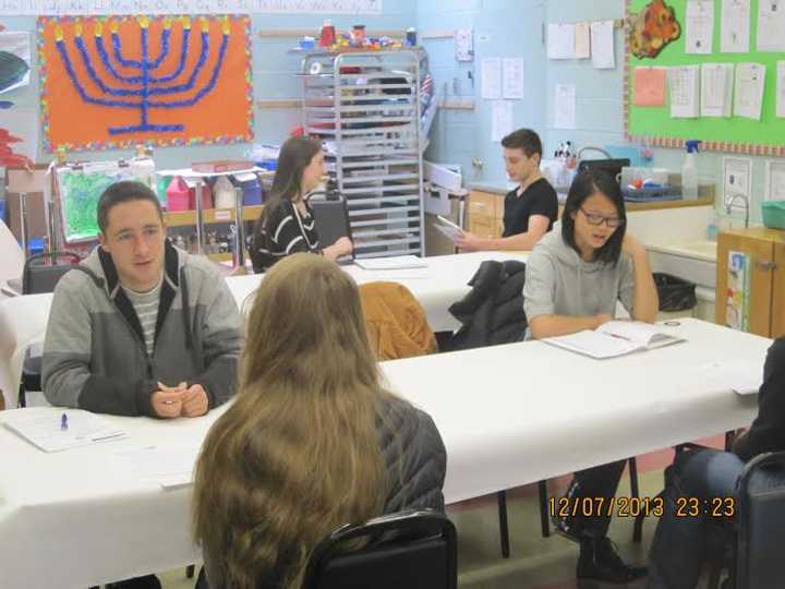 Students participate in an admissions interview seminar at the JCC of Mid-Westchester/Scarsdale. 