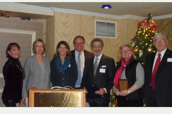 Laurie Griffith, Callari Auto Group Earn Honors From Darien Chamber