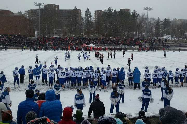 New Canaan Wins State Football Title; Fairfield Prep Game Delayed By Snow
