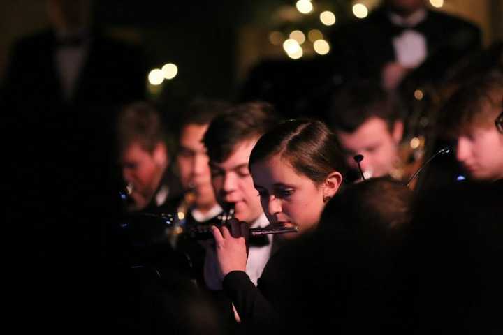 Norwalk High's Candlelight Concert Brings Sweet Sound To The Holidays