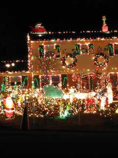 Where Are Your Favorite Holiday Lights, Fairfield?