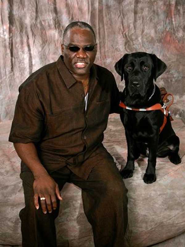 Guiding Eyes Hails Hero Guide Dog Orlando