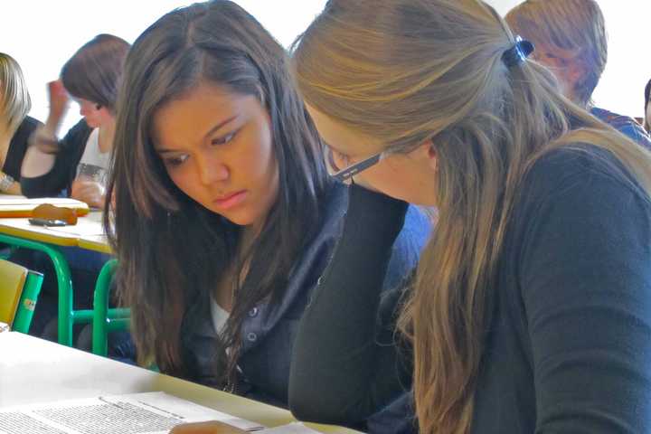 Darien Library Extends Hours For High School Midterm Exams