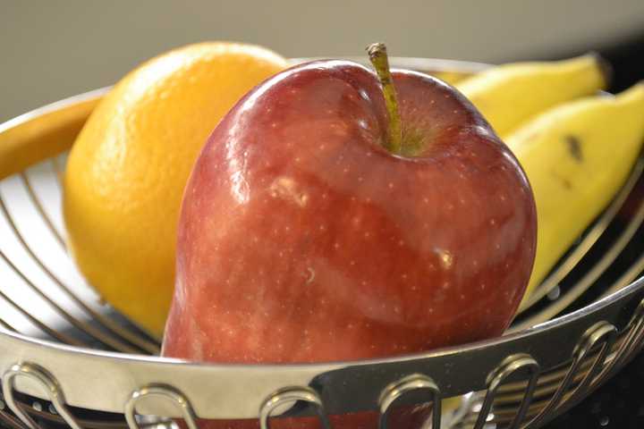 Norwalk Hospital Nutritionist Offers Tips To Transform Yourself