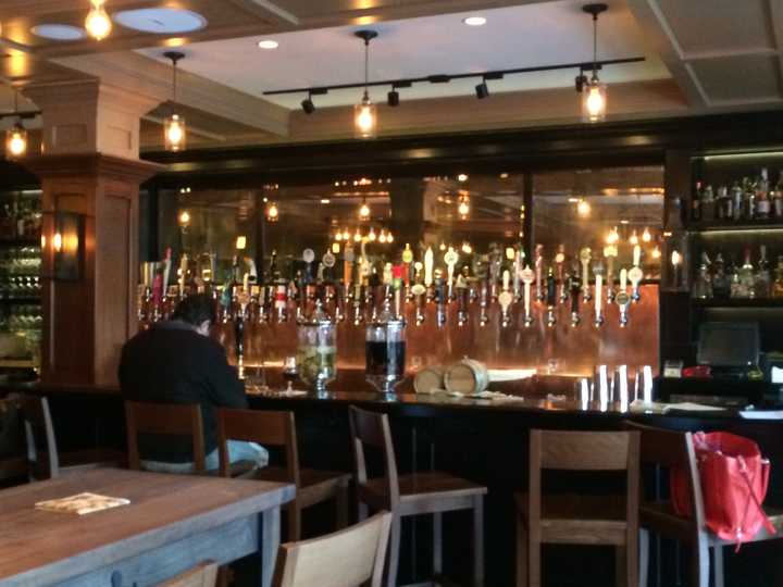 Cask Republic recently opened the doors to a new location in Stamford. 