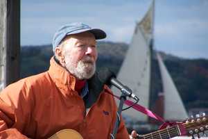 Thoughts For Pete Seeger Are Especially Strong In Peekskill