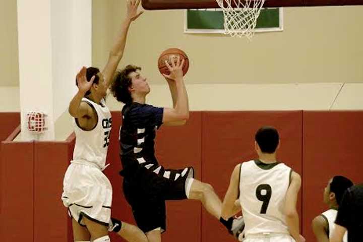 Harvey Boys Basketball Falls To Christian Heritage