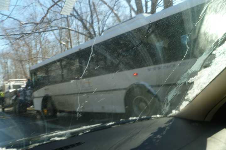 Bus Accident Leads To Minor Injury