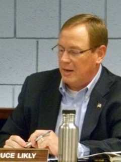 Wilton School Board Re-Elects Likly As Chairman