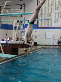 Pound Ridge Divers Help Whirlwind Win Own Invitational