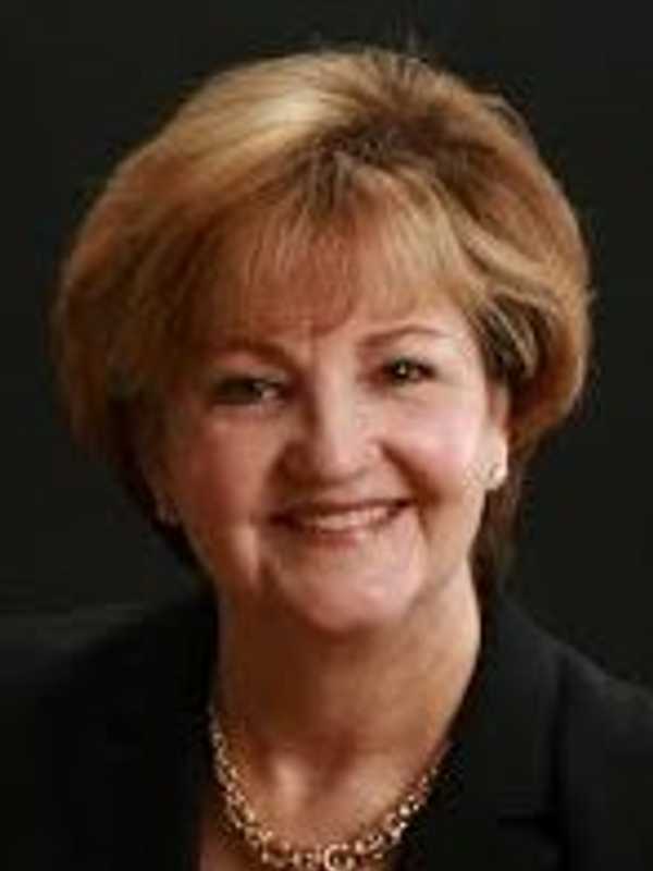 Coldwell Banker Acquires Round Hill Partners In Greenwich