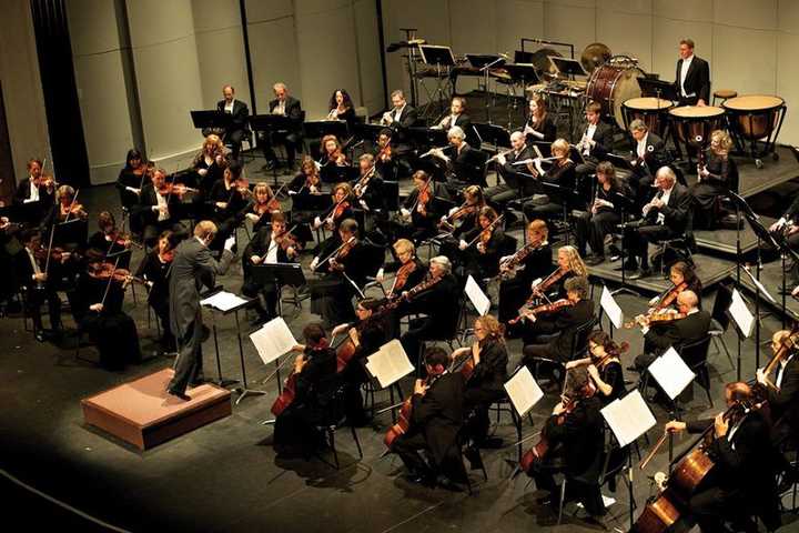 Stamford Symphony Performs 'Scheherazade' At Palace Theatre