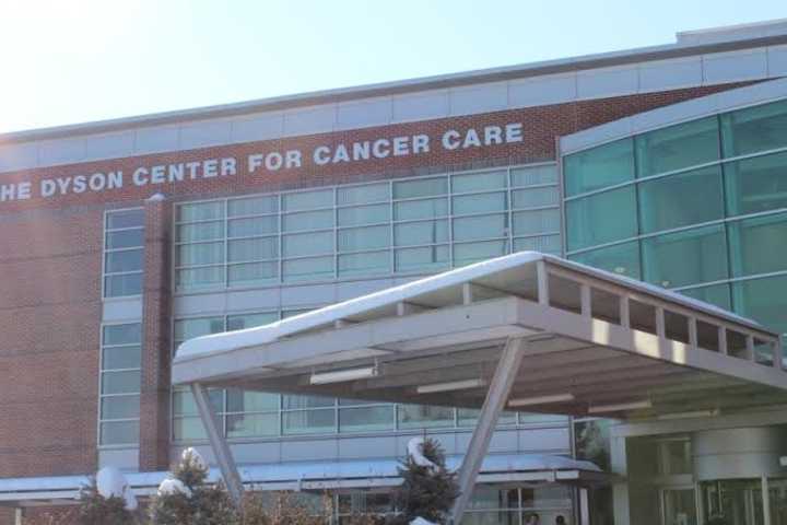Breast Center At The Dyson Center For Cancer Care Earns Award