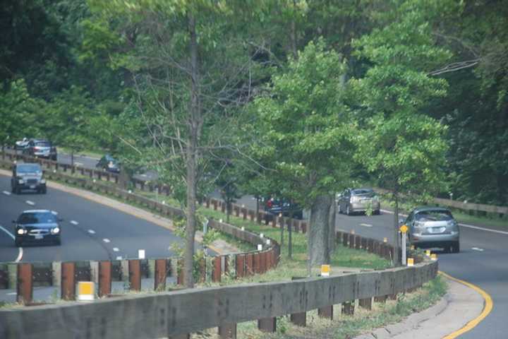 Roadwork is again getting under way and will impact the Merritt Parkway in Stamford and New Canaan.