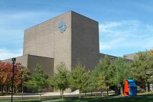 Purchase College Opera Presents 'A Midsummer Night's Dream'
