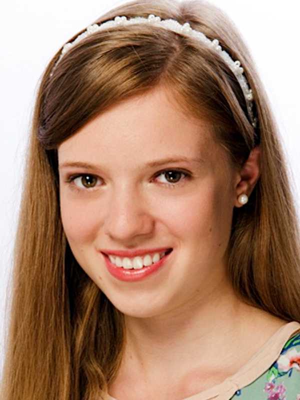 Harrison Teen Earns Recognition From Tarrytown's Volunteer Center