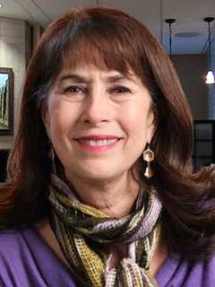Armonk Woman's Service To Caregivers Center Earns Award