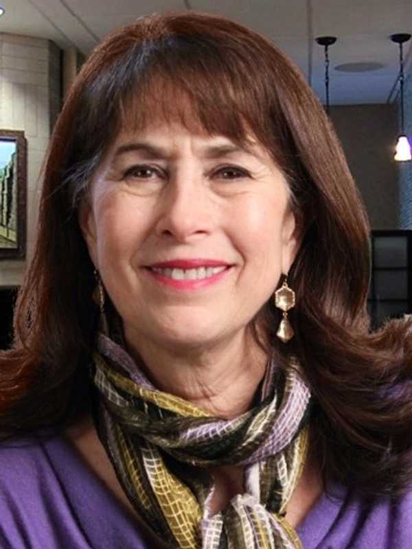 Armonk Woman's Service To Caregivers Center Earns Award