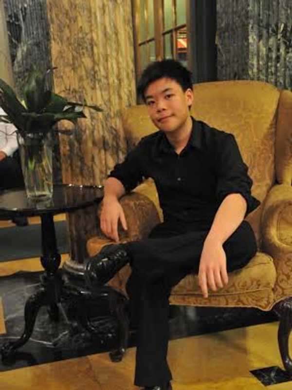 Walter Panas Student Wins Scientific Excellence Award