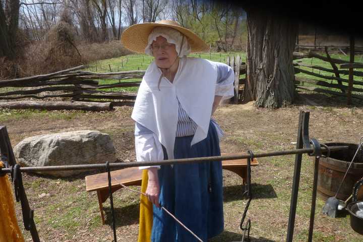 Historic Hudson Valley's Sheep-To-Shawl Delights Sleepy Hollow