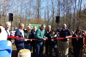 Yorktown Dog Park Celebrates Opening 
