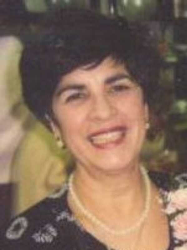 After 47 Years, Stamford Stylist Is Still Going Strong