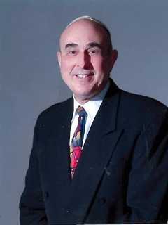 Peekskill Rabbi Runs To Cure Cancer