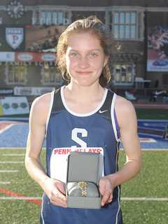 Westport's Hannah DeBalsi From Staples Win 3K Race At Penn Relays