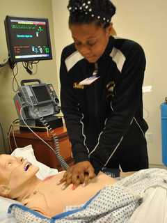 Stratford City Employees Learn CPR As Part Of 'HeartSafe Community'
